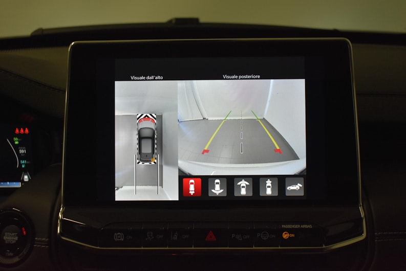 Vehicle image JEEP COMPASS