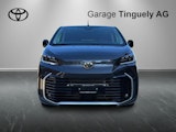 First vehicle image