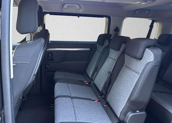 Vehicle image 6 Vehicle image 6