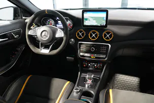Mercedes-Benz GLA 45 AMG 4m