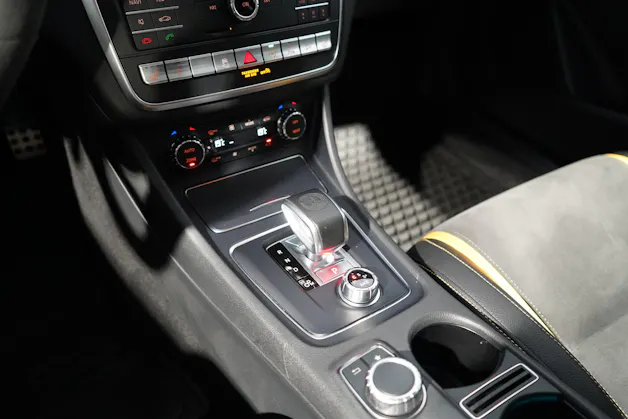 Mercedes-Benz GLA 45 AMG 4m