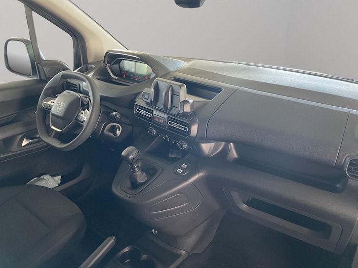 Vehicle image PEUGEOT PARTNER