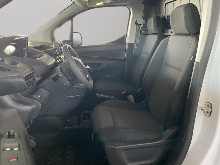 Vehicle image PEUGEOT PARTNER