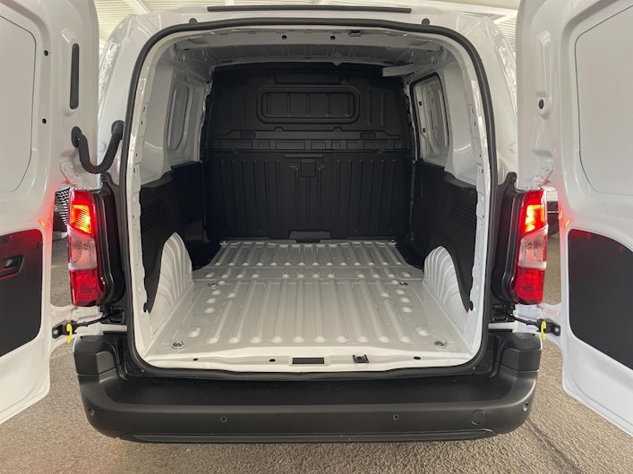 Vehicle image PEUGEOT PARTNER