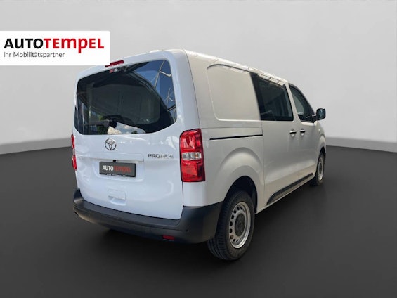 Vehicle image 5 Vehicle image 5