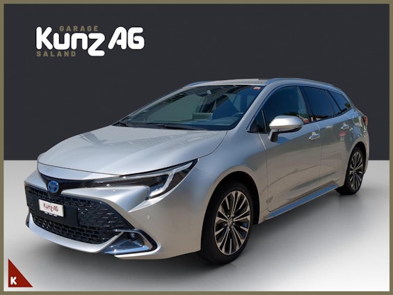 First vehicle image