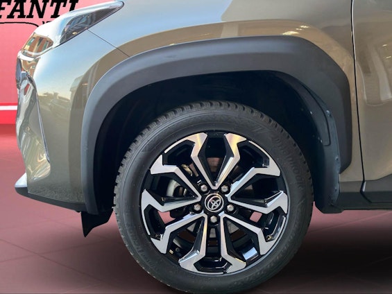 Vehicle image 2 Vehicle image 2