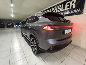 MG HS 1.5 PHEV Luxury