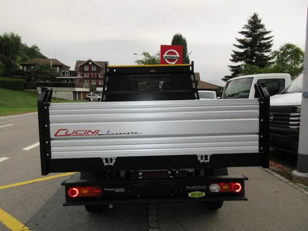 Piaggio Porter Kipper 1.5 CNG Pro Short Range