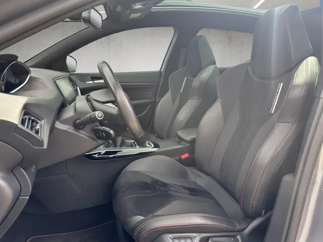 Peugeot 308 1.6 THP GTi 270