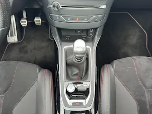 Peugeot 308 1.6 THP GTi 270