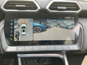MG ZS 1.5 Hybrid+ Luxury