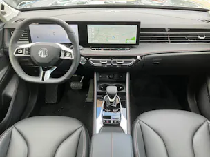 MG HS 1.5 PHEV Luxury