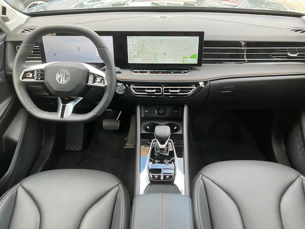 MG HS 1.5 PHEV Luxury