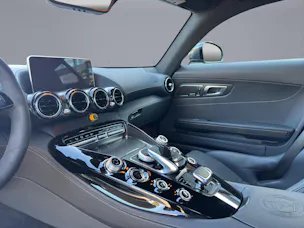 Mercedes-Benz AMG GT R Coupé