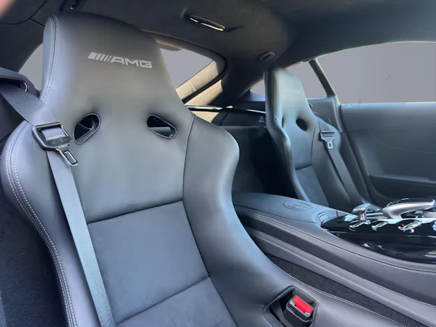 Mercedes-Benz AMG GT R Coupé