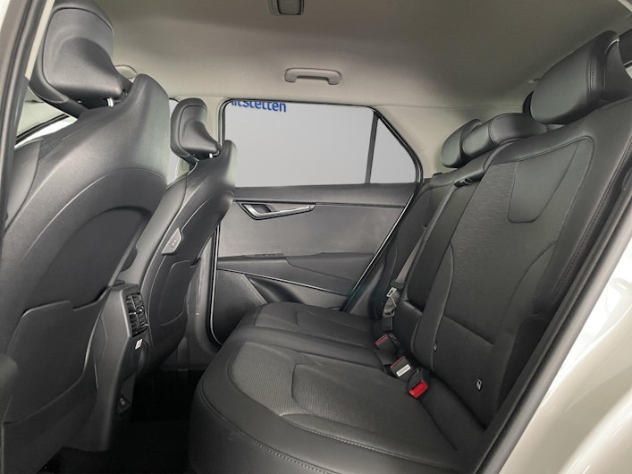 Vehicle image KIA NIRO