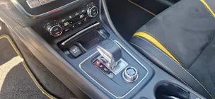 Mercedes-Benz CLA 45 AMG *Yellow Night Edition* 4m