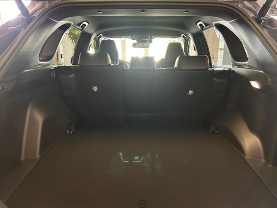 Vehicle image 18