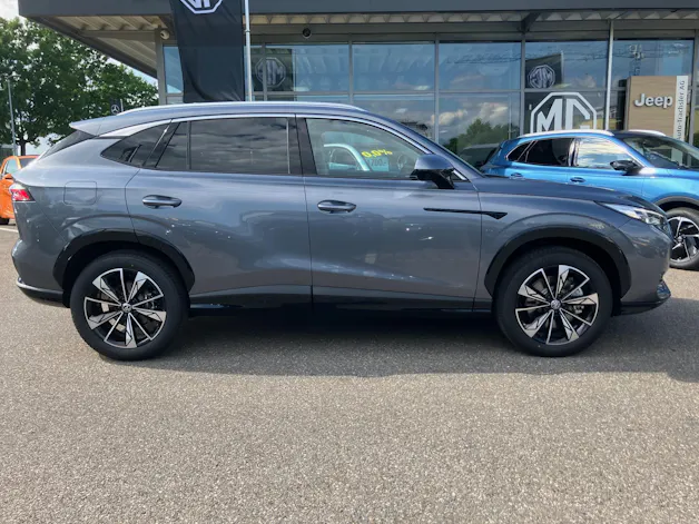 MG HS 1.5 Hybrid Luxury