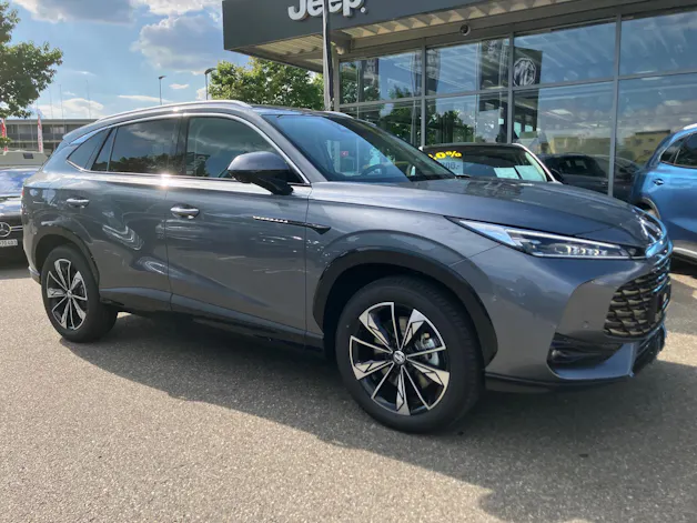 MG HS 1.5 Hybrid Luxury