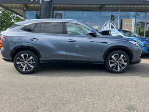 MG HS 1.5 Hybrid Luxury
