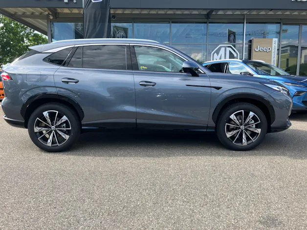 MG HS 1.5 Hybrid Luxury