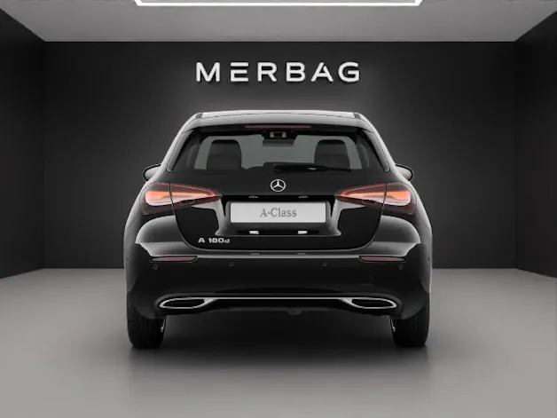 Mercedes-Benz A 180 d 8G-DCT