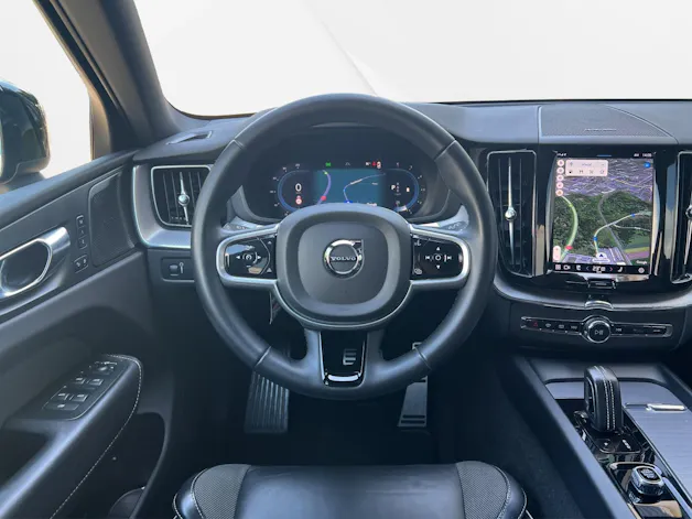 Volvo XC60 2.0 B4 MH R-Design AWD
