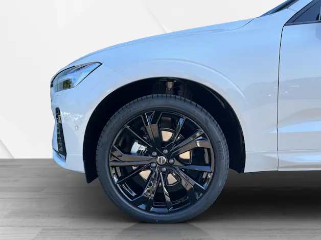 Volvo XC60 2.0 B5 MH Black Edition AWD