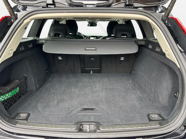 Volvo V60 2.0 T8 TE Ultra Dark eAWD