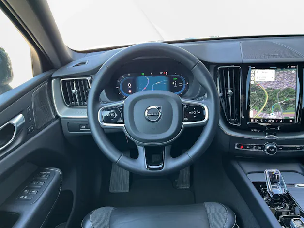Volvo XC60 2.0 T6 TE Plus Dark eAWD