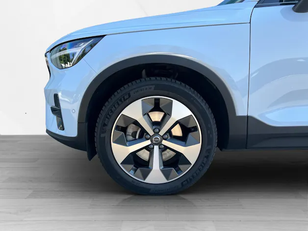 Volvo XC40 2.0 B4 MH Plus Dark