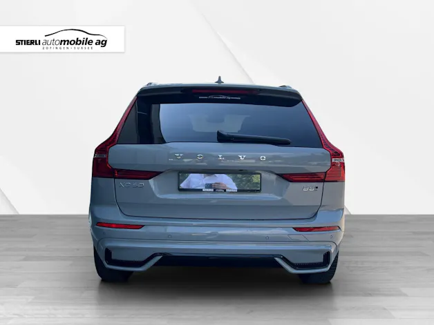 Volvo XC60 2.0 B5 MH Plus Dark AWD