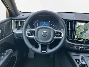 Volvo XC60 2.0 B5 MH Plus Dark AWD