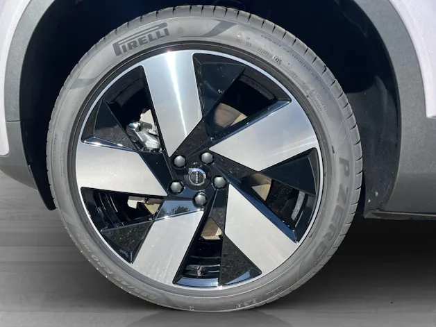Volvo EX40 Twin Ultra AWD