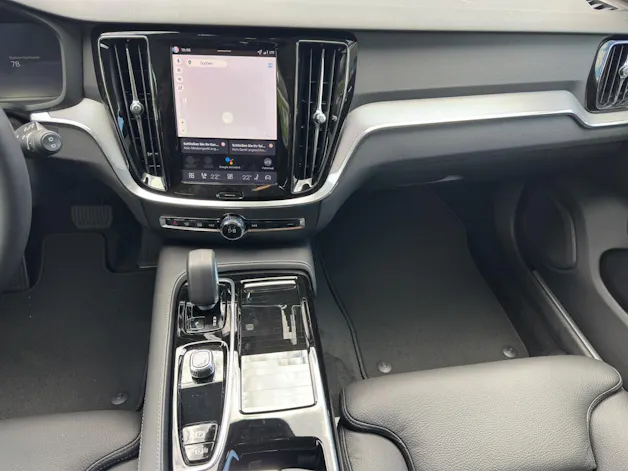 Volvo V60 2.0 T6 TE Plus Dark eAWD