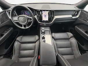 Volvo XC60 2.0 B5 MH Plus Dark AWD