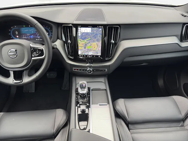 Volvo XC60 2.0 B5 MH Plus Dark AWD