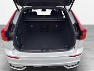 Volvo XC60 2.0 B5 MH Plus Dark AWD
