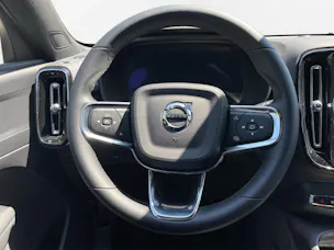 Volvo EX40 Twin Plus AWD