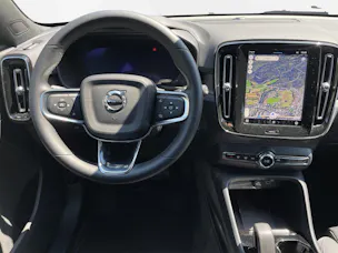 Volvo EX40 Twin Plus AWD