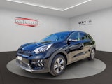 First vehicle image