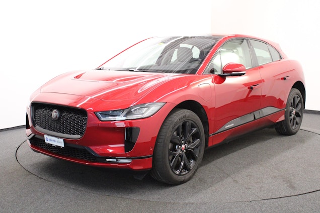 First vehicle image