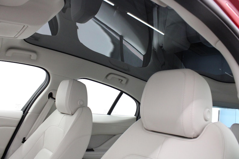 Vehicle image JAGUAR I-PACE