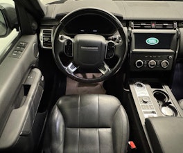 Vehicle image LAND ROVER Discovery 2.0 SD4 SE