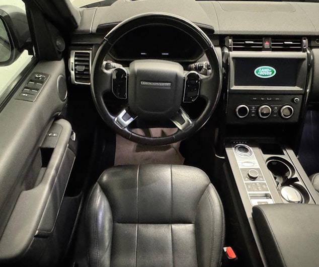 Vehicle image LAND ROVER DISCOVERY