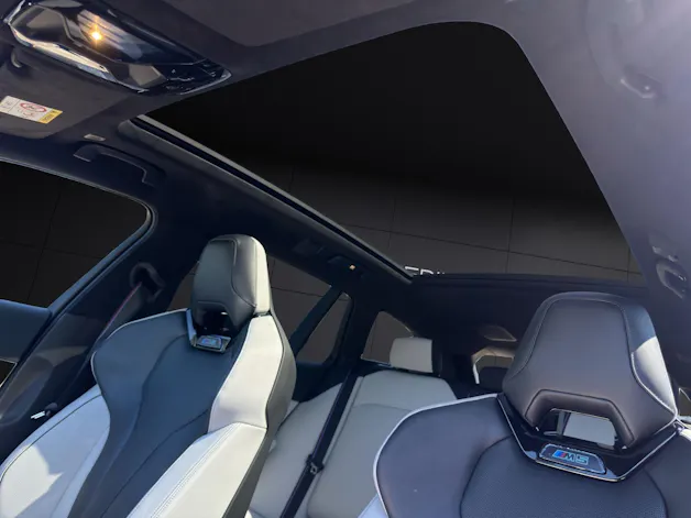 BMW M5 xDrive Touring