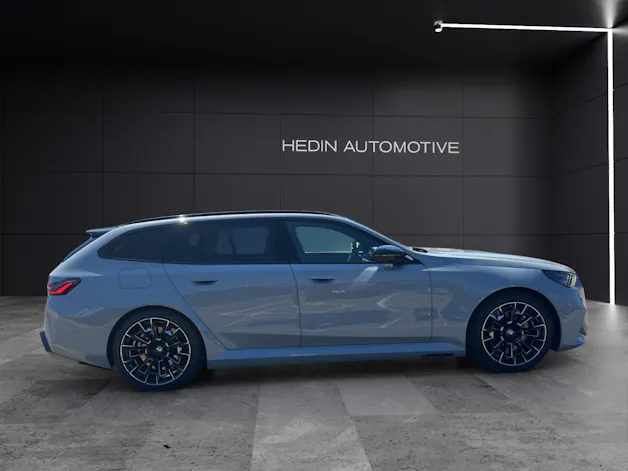 BMW M5 xDrive Touring
