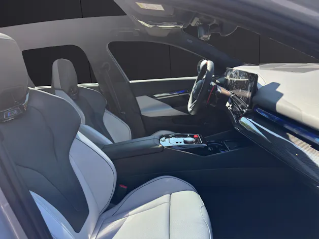 BMW M5 xDrive Touring